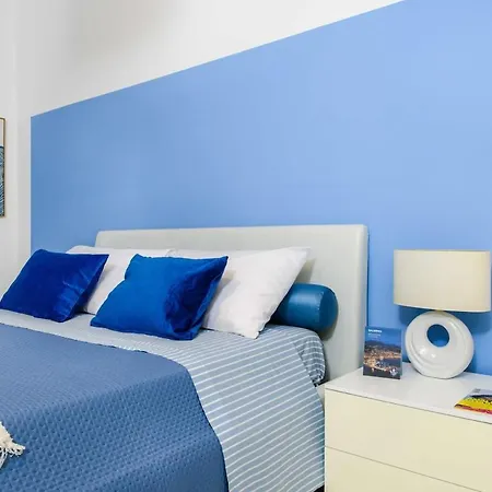 With Panoramic Terrace 100 Meters From The Sea Appartement Vietri