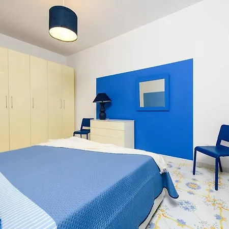 Appartement With Panoramic Terrace 100 Meters From The Sea Vietri