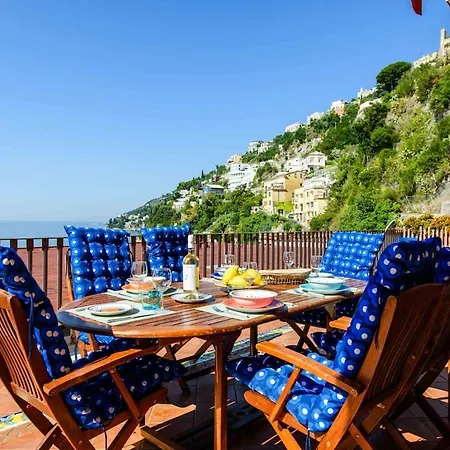 With Panoramic Terrace 100 Meters From The Sea Vietri